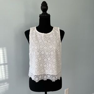 Lace cropped top of Forever 21, Size M